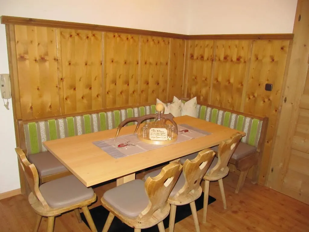 Landhaus Alpenjager Apartment Soelden  Solden
