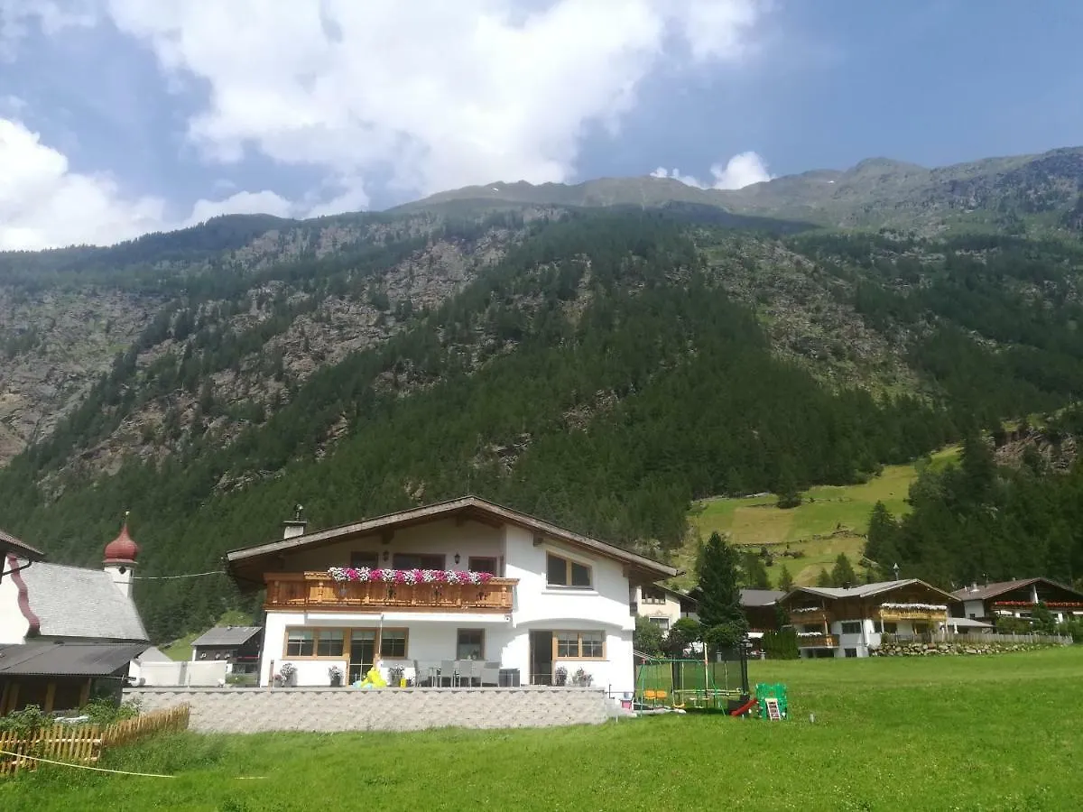 Landhaus Alpenjager Apartment Soelden 0*, Solden